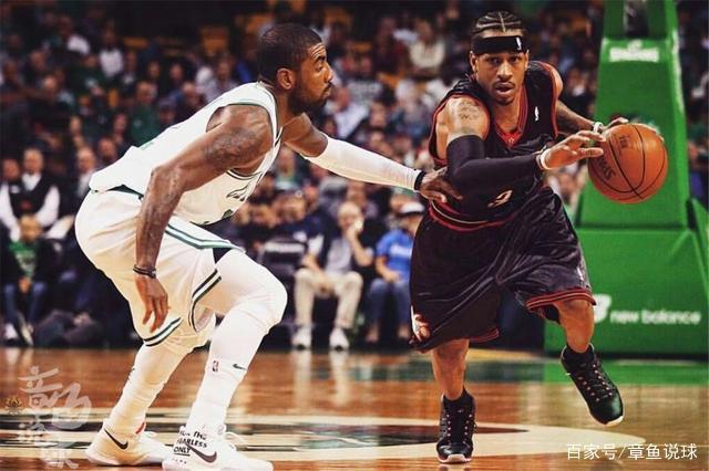 我们看到球 我们看到球