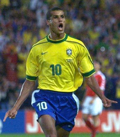 全民皆兵 全民皆兵