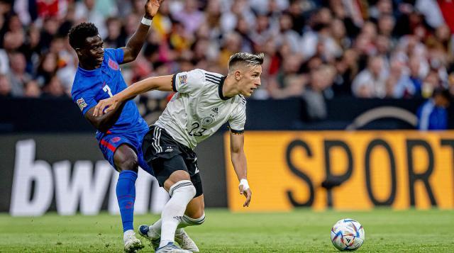 量射门场景 量射门场景