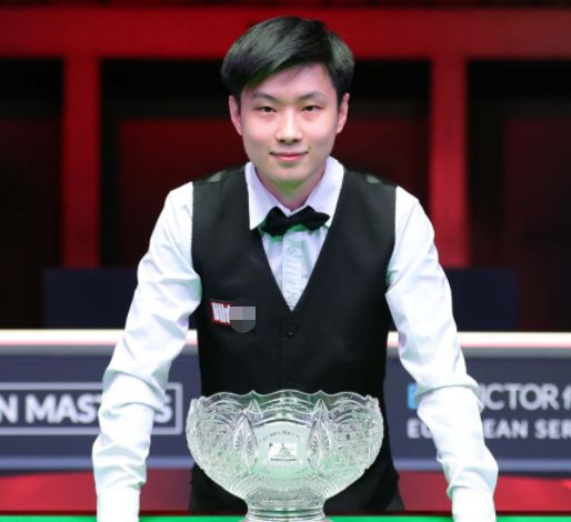 受到与会者 受到与会者