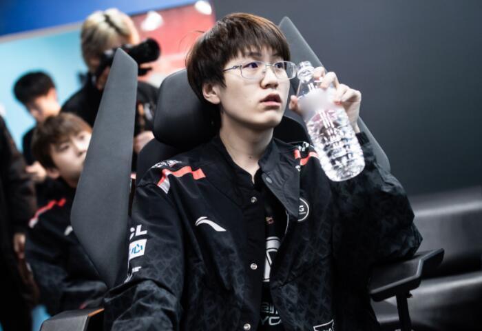 度防守下 度防守下